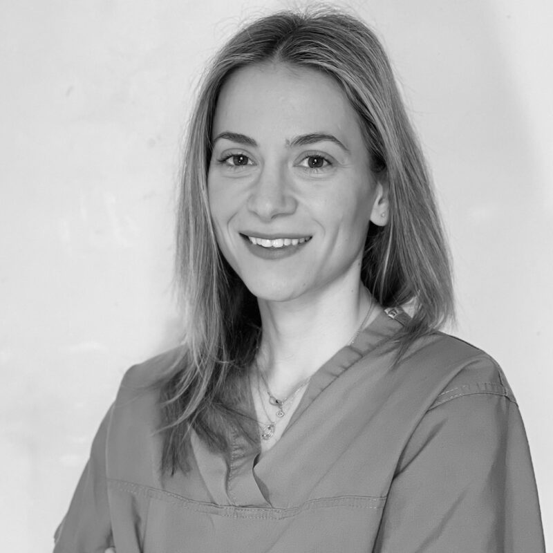 Eleni Besi